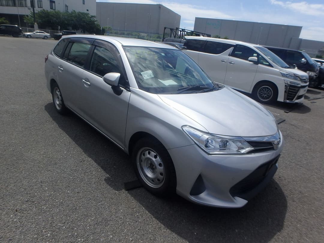 ToyotaFielder2019-2.jpg